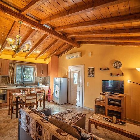パレオカストリッツアTsoukias Houseアパートメント エクステリア 写真